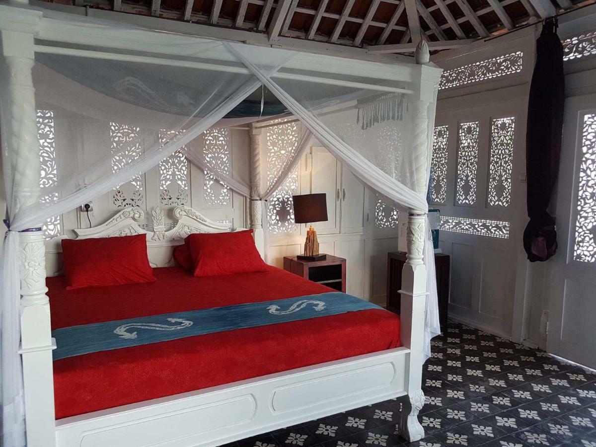 Eco Dive Resort Alycastre Maumere Eksteriør billede